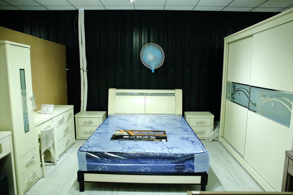 台中家具行推薦,億家俱全館庫存清倉!中台灣最大批發倉庫,家具 台中家具行推薦,億家俱全館庫存清倉!中台灣最大批發倉庫,家具