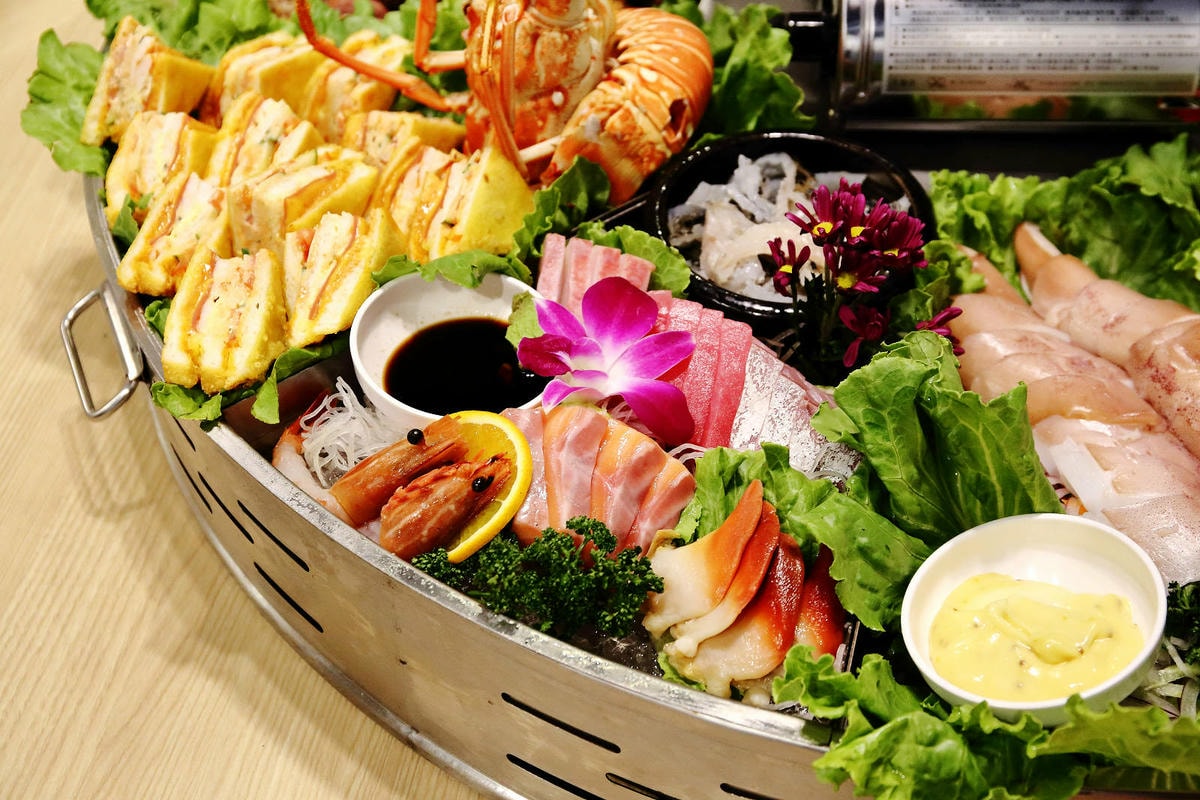 澎湖浮誇系海鮮霸王餐!整桌滿滿海鮮嗑到爽只要8000元,就是