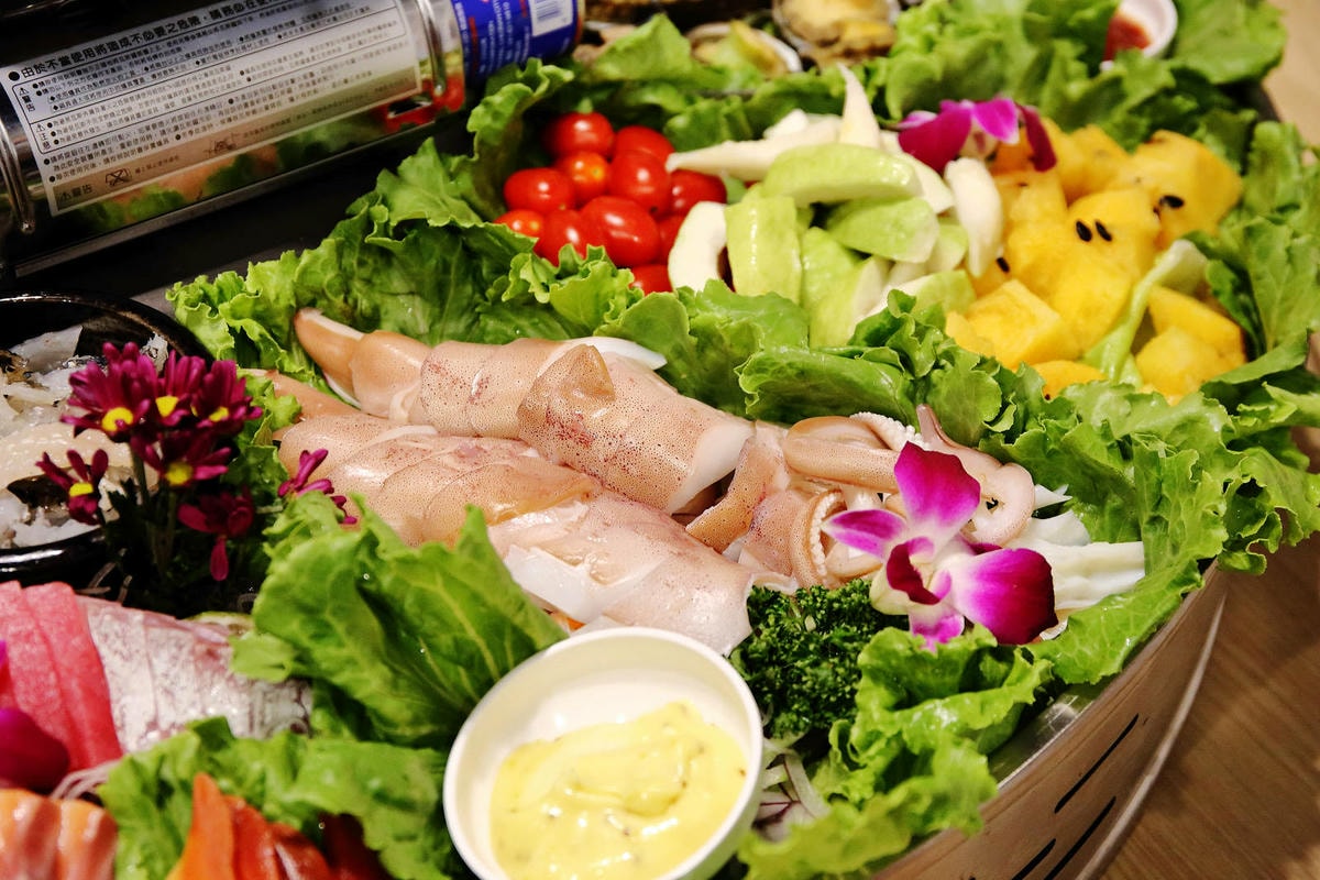 澎湖浮誇系海鮮霸王餐!整桌滿滿海鮮嗑到爽只要8000元,就是