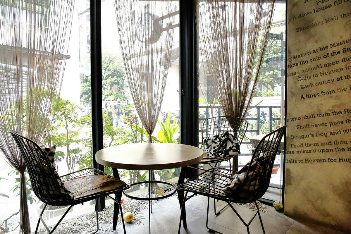 藏身社區的平價高人氣早午餐,竟然有加太陽蛋的麵線頭一次看到, 藏身社區的平價高人氣早午餐,竟然有加太陽蛋的麵線頭一次看到,