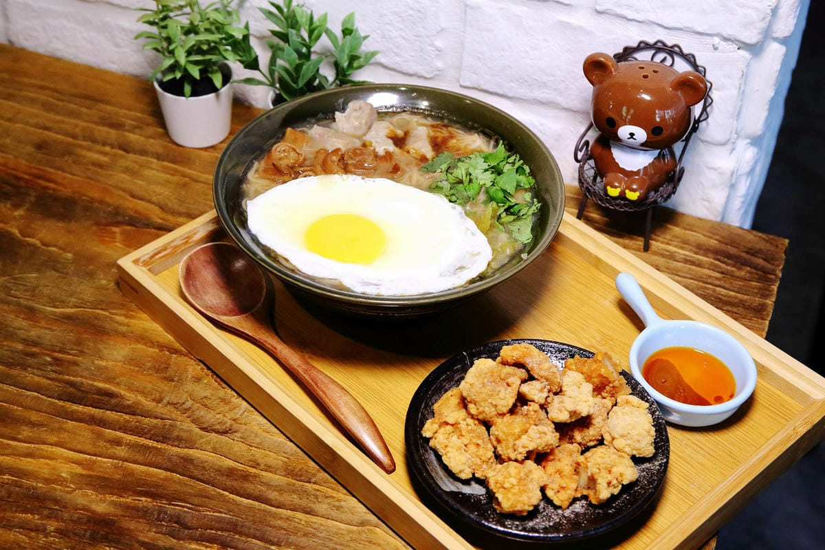 藏身社區的平價高人氣早午餐,竟然有加太陽蛋的麵線頭一次看到, 藏身社區的平價高人氣早午餐,竟然有加太陽蛋的麵線頭一次看到,