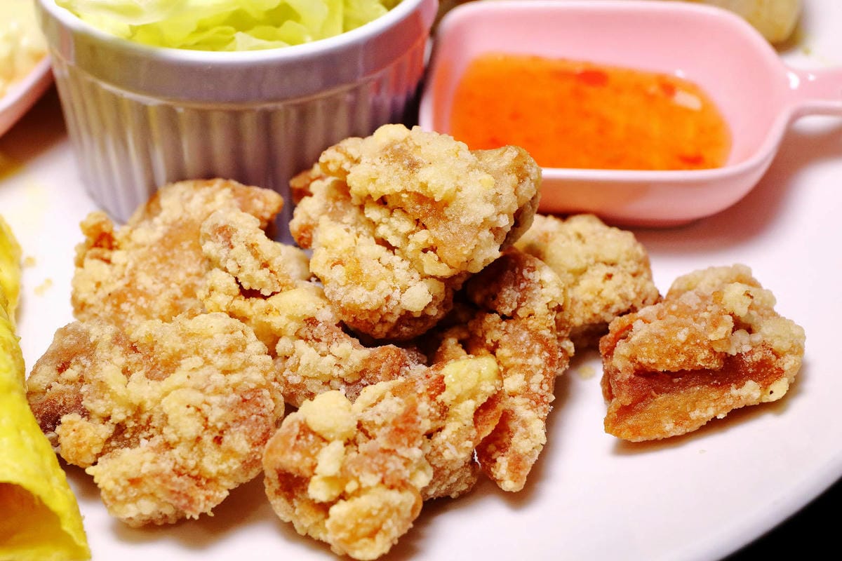 藏身社區的平價高人氣早午餐,竟然有加太陽蛋的麵線頭一次看到, 藏身社區的平價高人氣早午餐,竟然有加太陽蛋的麵線頭一次看到,