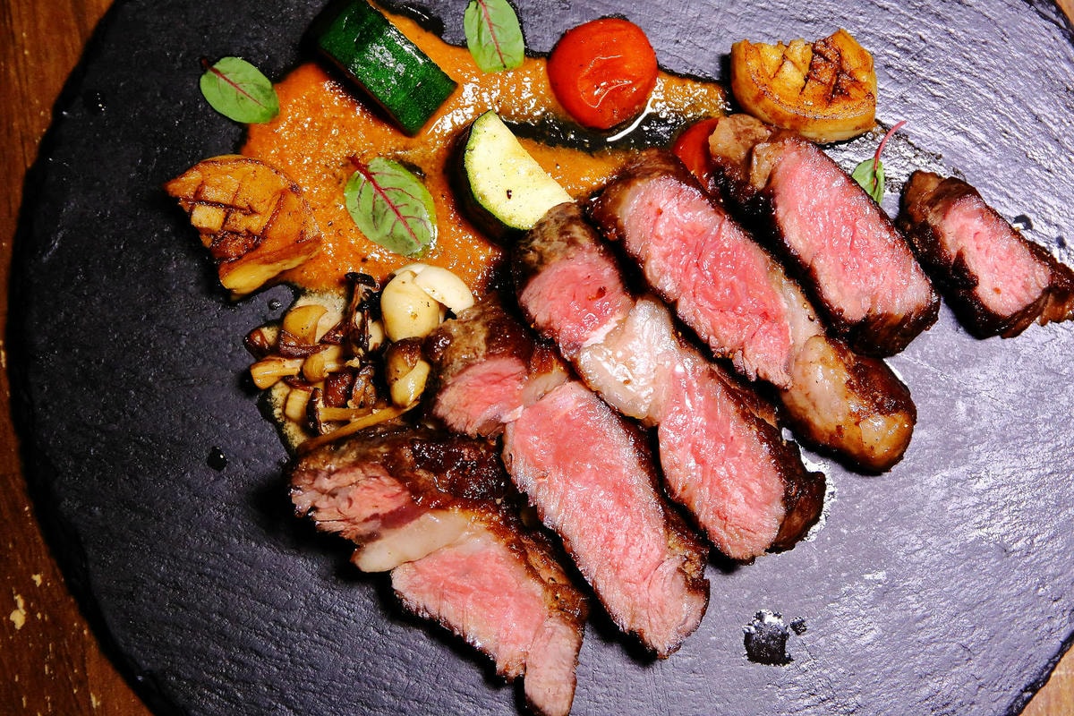 永和隱藏版招牌超低調!永和必訪風格餐酒館,大啖美餐美酒,CP