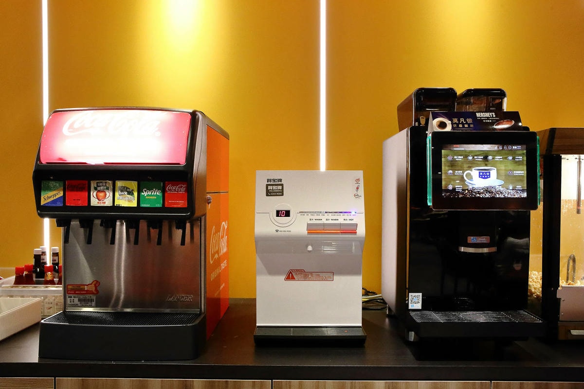 來自新竹的人氣平價牛排店小時厚牛排進軍永和,主餐190元起免