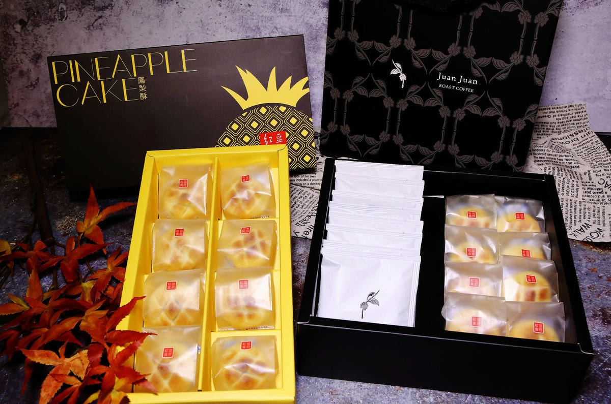 【2023中秋月餅推薦】紅豆食府中秋禮盒搶先看,月餅師傅手工