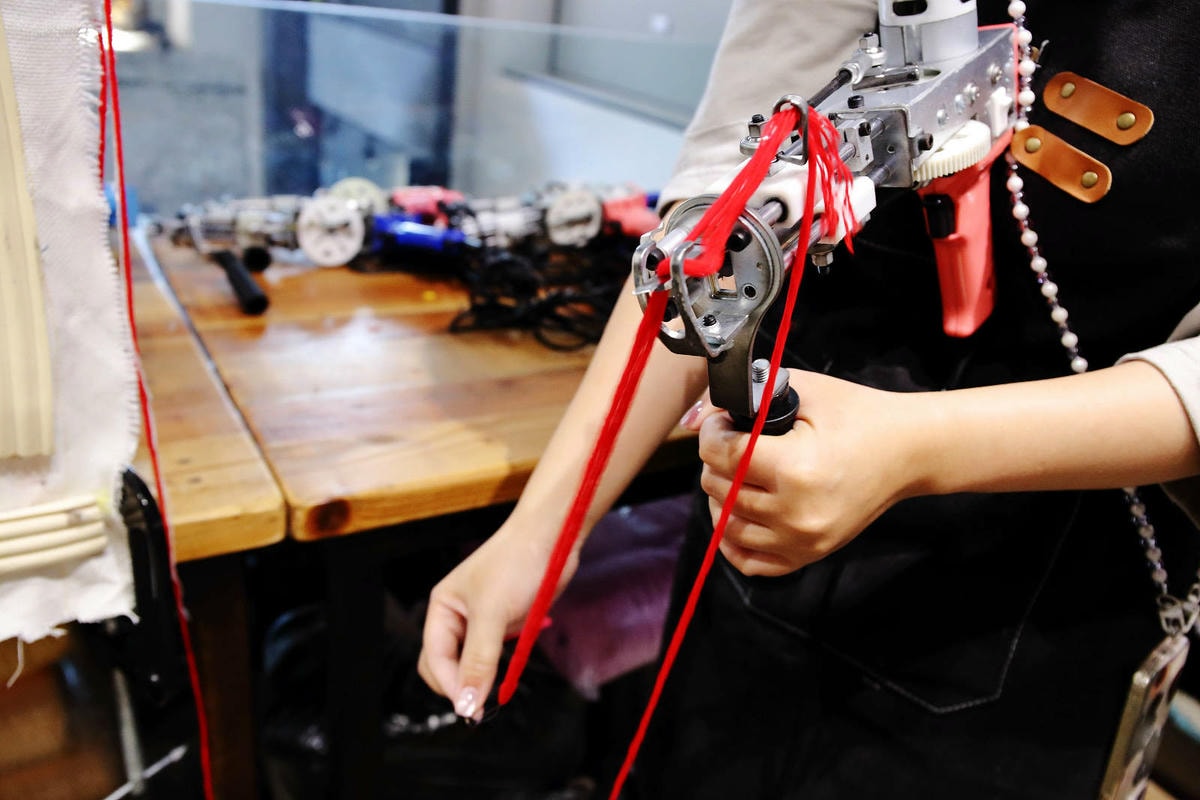 自己的地毯自己做!手作地毯Tufting初體驗!全台灣最大最