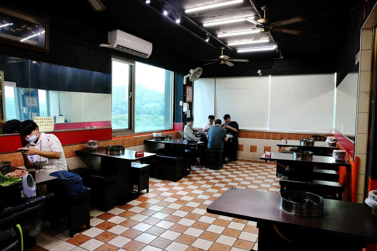 新店羊肉爐吃到飽推薦，羴大王羊肉爐吃到飽只要$550元，羊肉