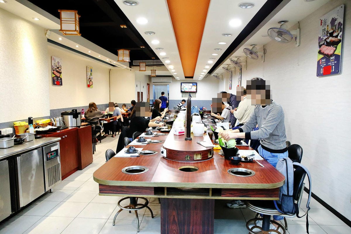 三重平價火鍋推薦！田原鍋三重店，澎湃海鮮船、肉盤加量50%，