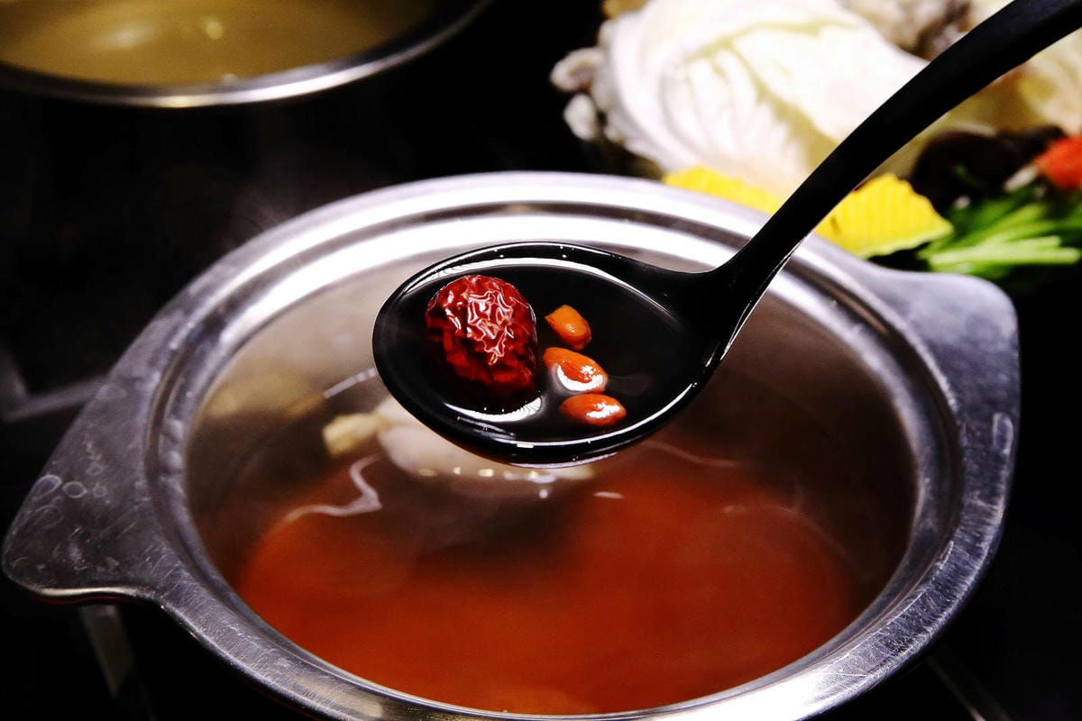 宜蘭爾本購物廣場新開幕！潮派平價頂級魚翅汕頭鍋物專家，全宜蘭