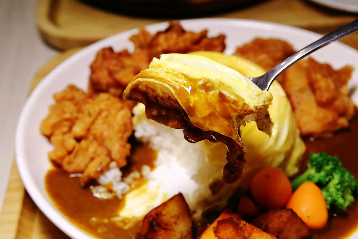 私嚐の吃飯北大店。三峽寵物餐廳推薦,超好吃唐揚雞有層次的咖哩 私嚐の吃飯北大店。三峽寵物餐廳推薦,超好吃唐揚雞有層次的咖哩