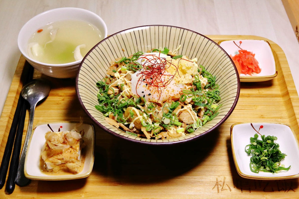 私嚐の吃飯北大店。三峽寵物餐廳推薦,超好吃唐揚雞有層次的咖哩 私嚐の吃飯北大店。三峽寵物餐廳推薦,超好吃唐揚雞有層次的咖哩