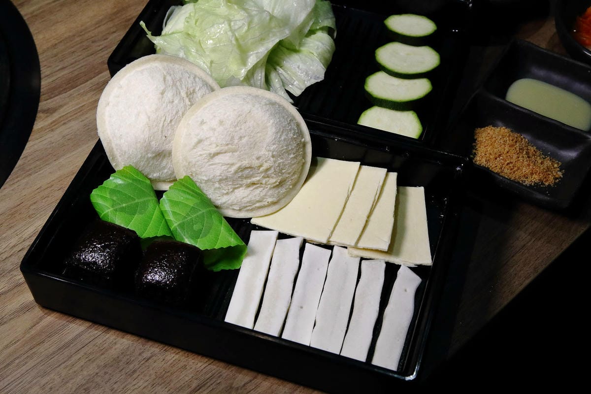 桃園最強「燒肉吃到飽」來中壢插旗啦！赤富士日式無煙燒肉鍋物-