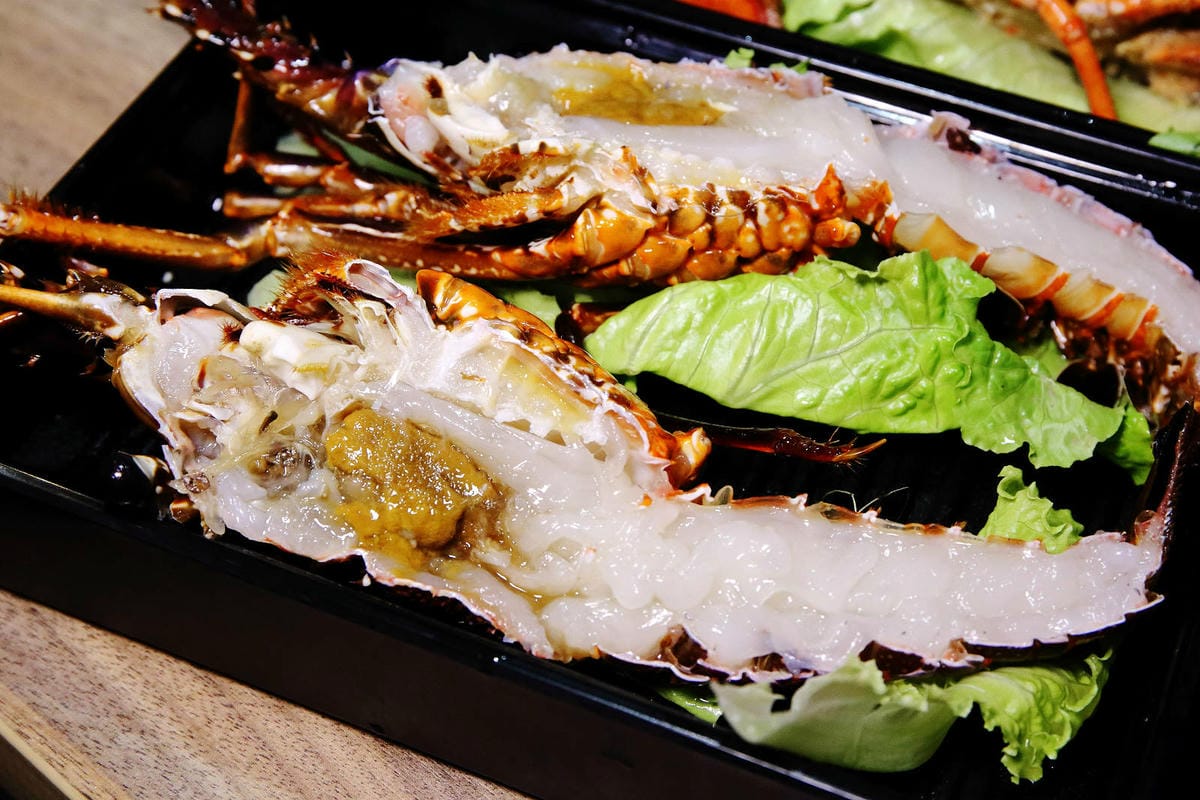 桃園最強「燒肉吃到飽」來中壢插旗啦！赤富士日式無煙燒肉鍋物-