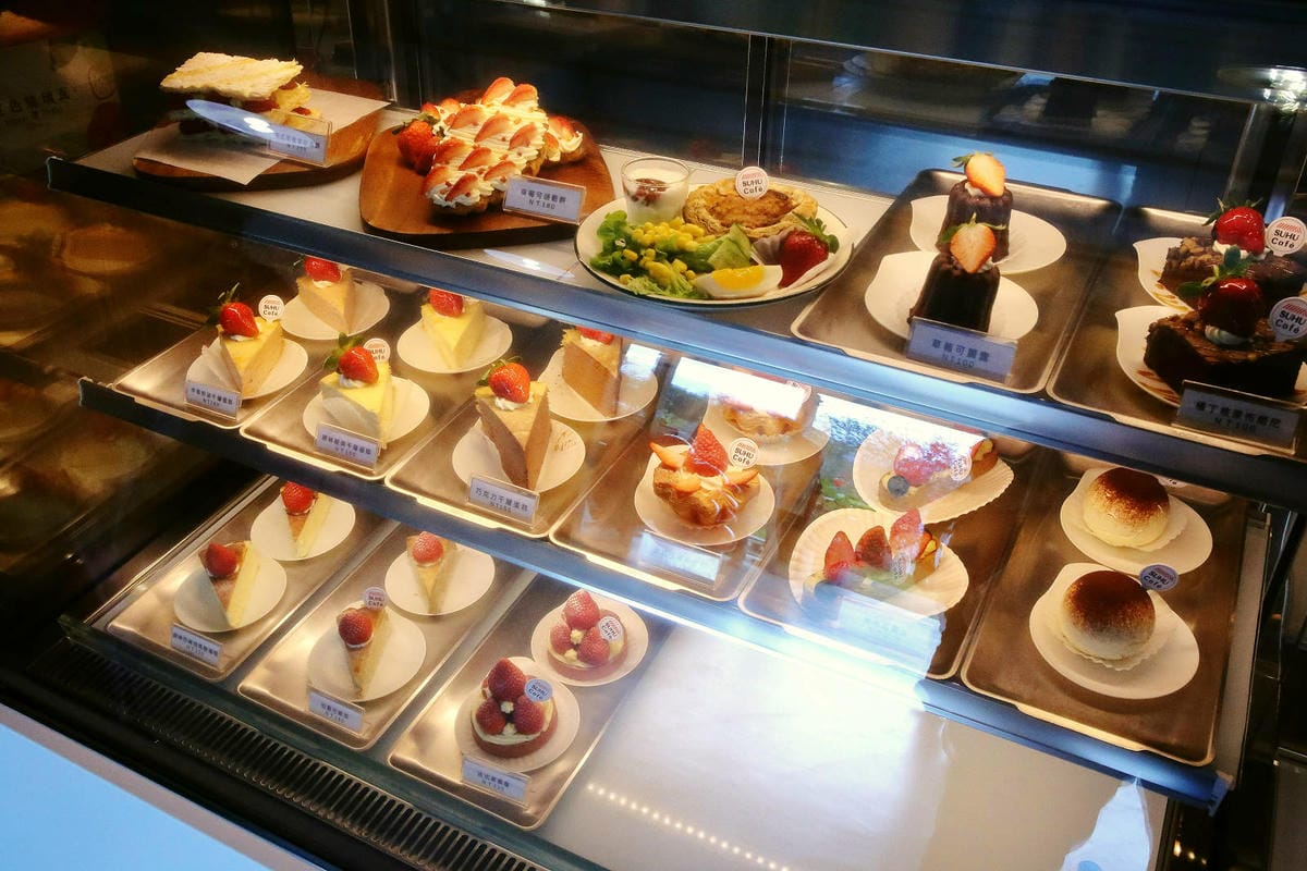 採草莓囉!苗栗大湖特色農場推薦,紅色琉璃瓦&SUHU Caf 採草莓囉!苗栗大湖特色農場推薦,紅色琉璃瓦&SUHU Caf