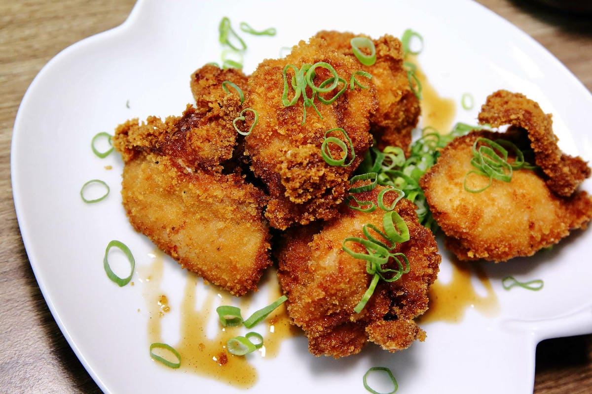 永和美食爆量肉丼，久似丼永貞店，份量超多滿到看不到白飯，大胃