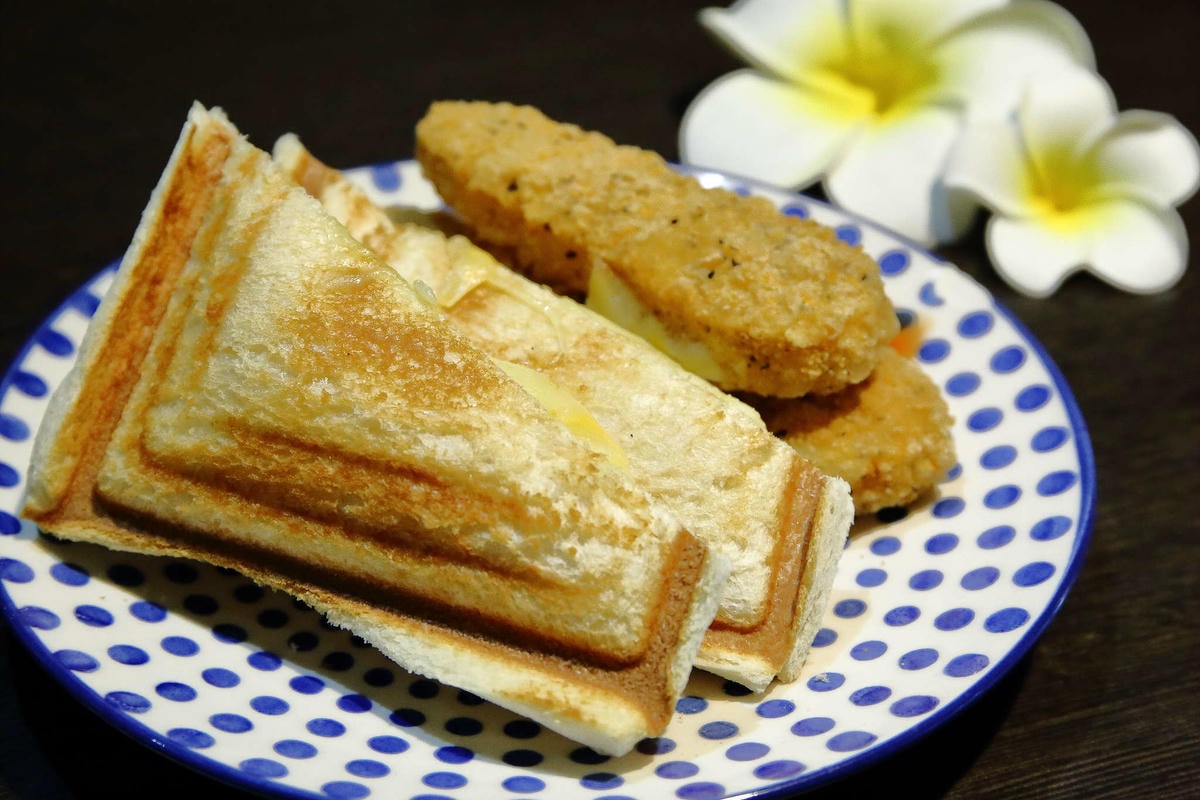板橋早午餐推薦,食時在在永豐店,熱壓吐司再進化,挑戰傳統挑戰