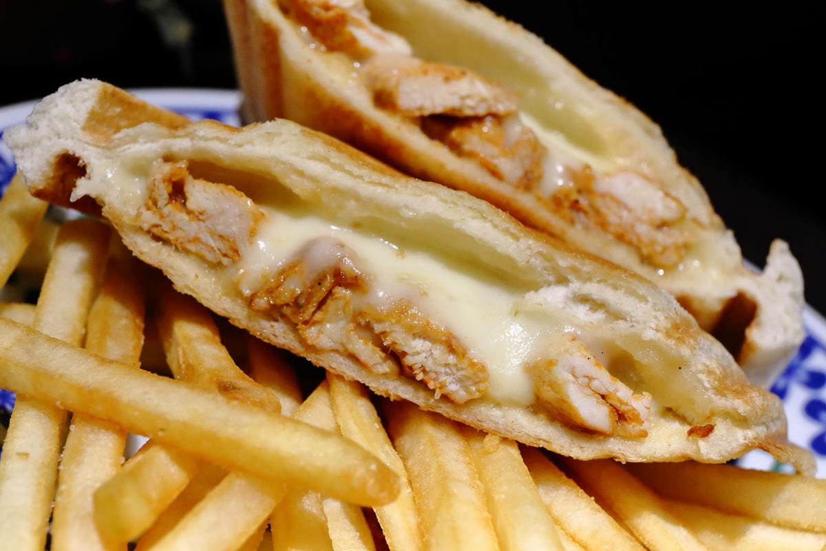 板橋早午餐推薦,食時在在永豐店,熱壓吐司再進化,挑戰傳統挑戰