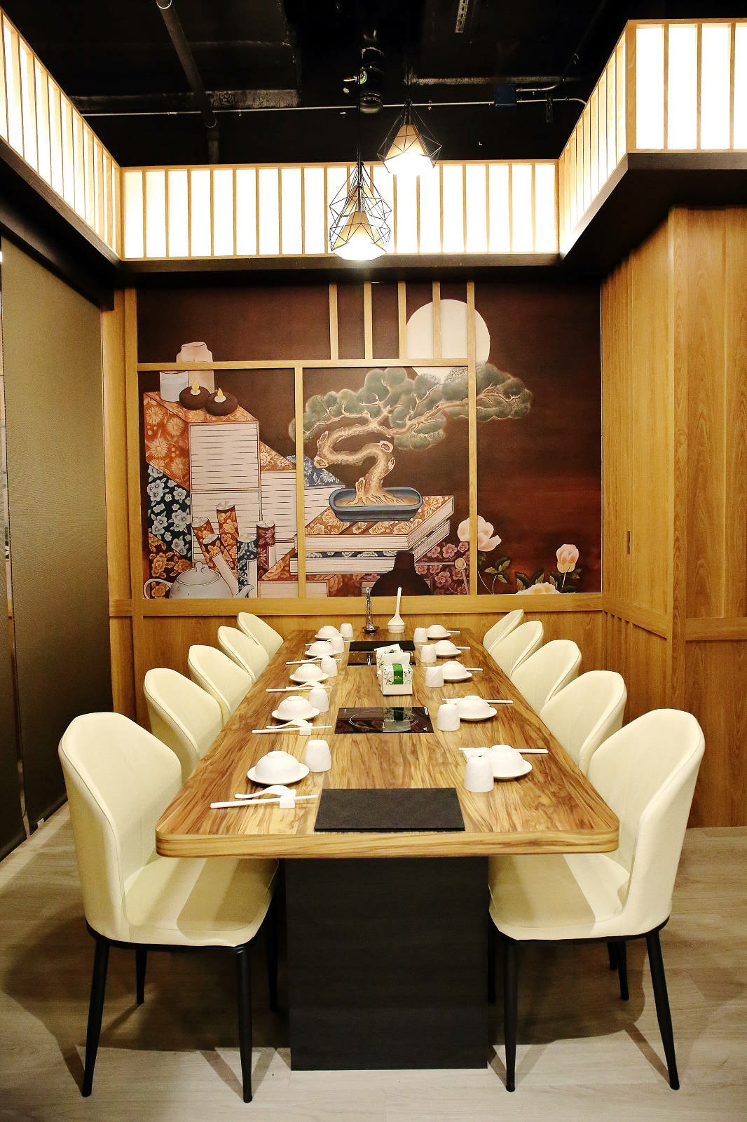 微風信義美食餐廳,韓吃一隻雞 微風信義店,有別於一般韓式餐廳