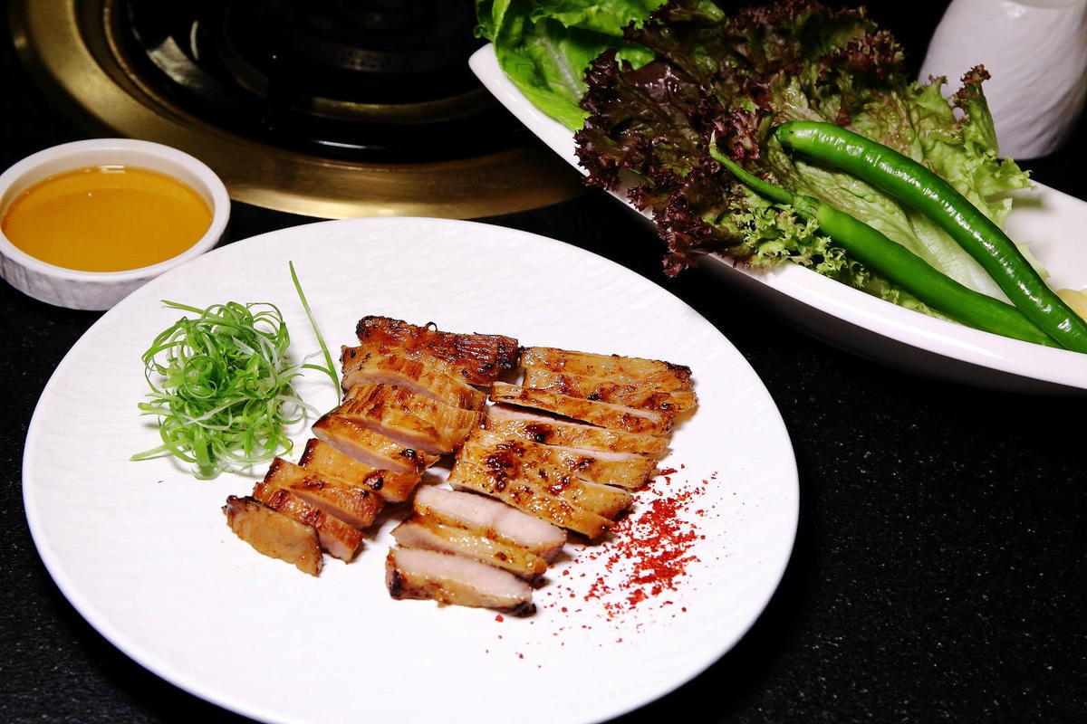 微風信義美食餐廳,韓吃一隻雞 微風信義店,有別於一般韓式餐廳