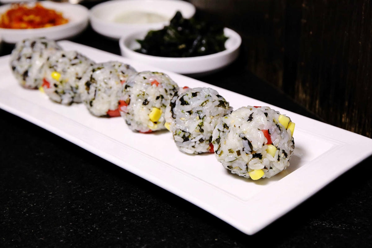 微風信義美食餐廳,韓吃一隻雞 微風信義店,有別於一般韓式餐廳