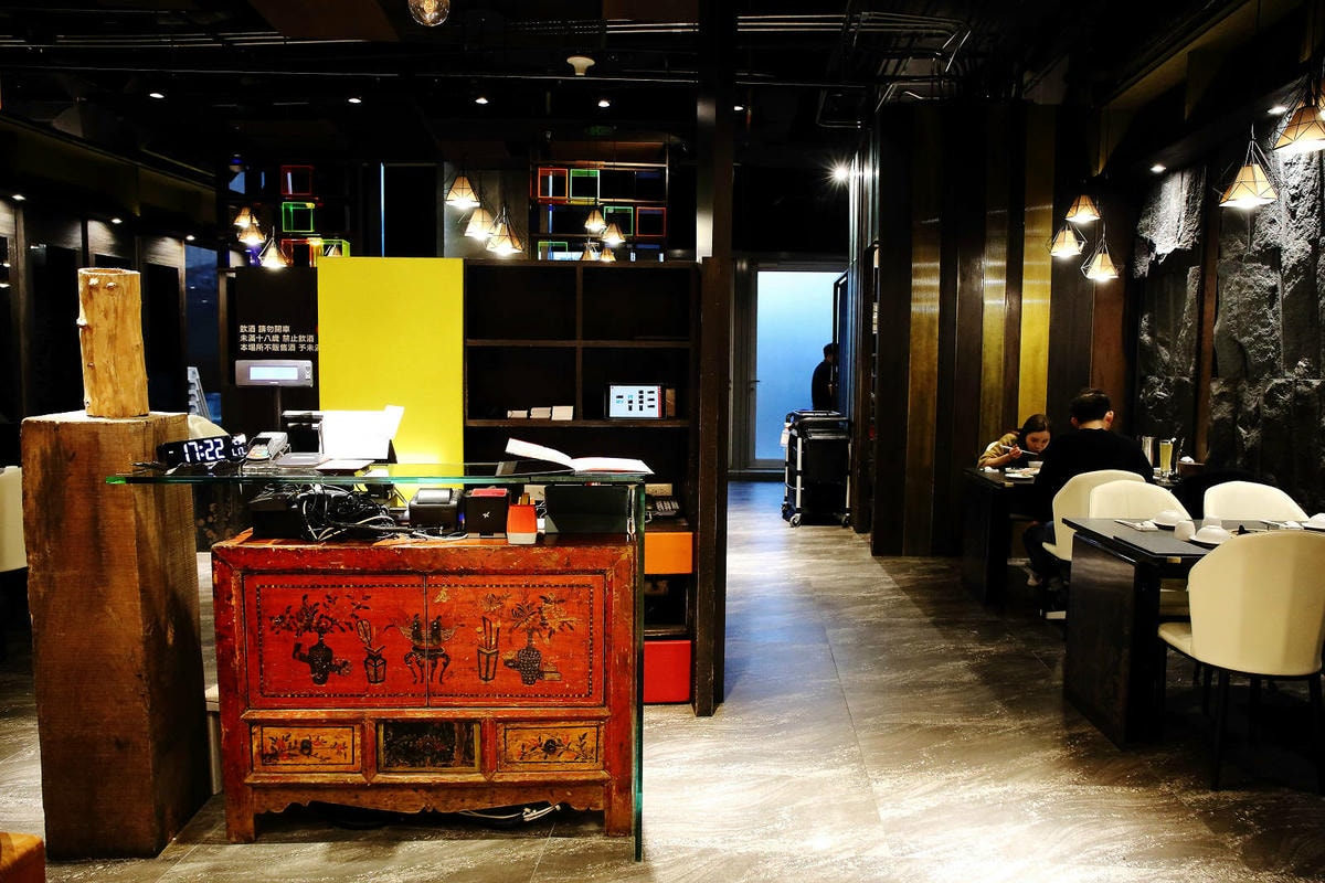 微風信義美食餐廳,韓吃一隻雞 微風信義店,有別於一般韓式餐廳