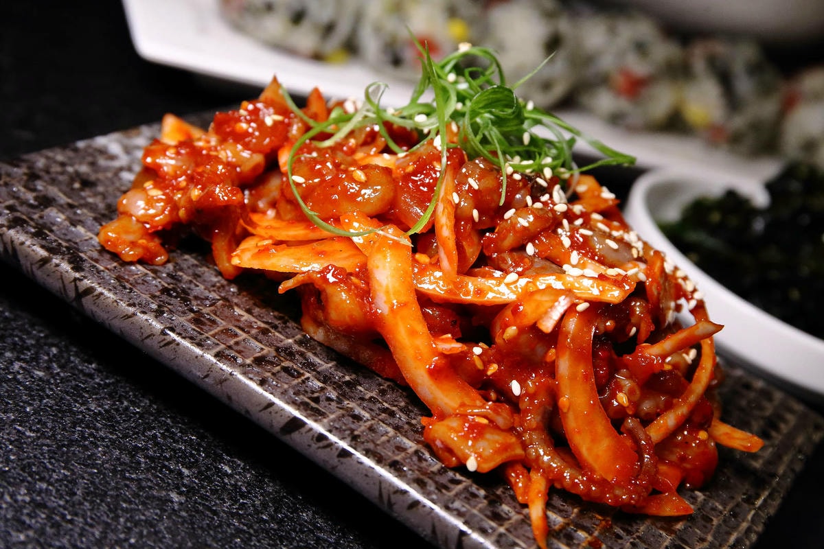 微風信義美食餐廳,韓吃一隻雞 微風信義店,有別於一般韓式餐廳