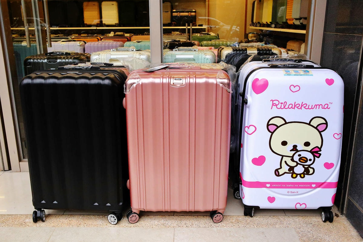 桃園行李箱推薦!黑箱作業行李箱維修/零售專賣店,28吋鋁框大