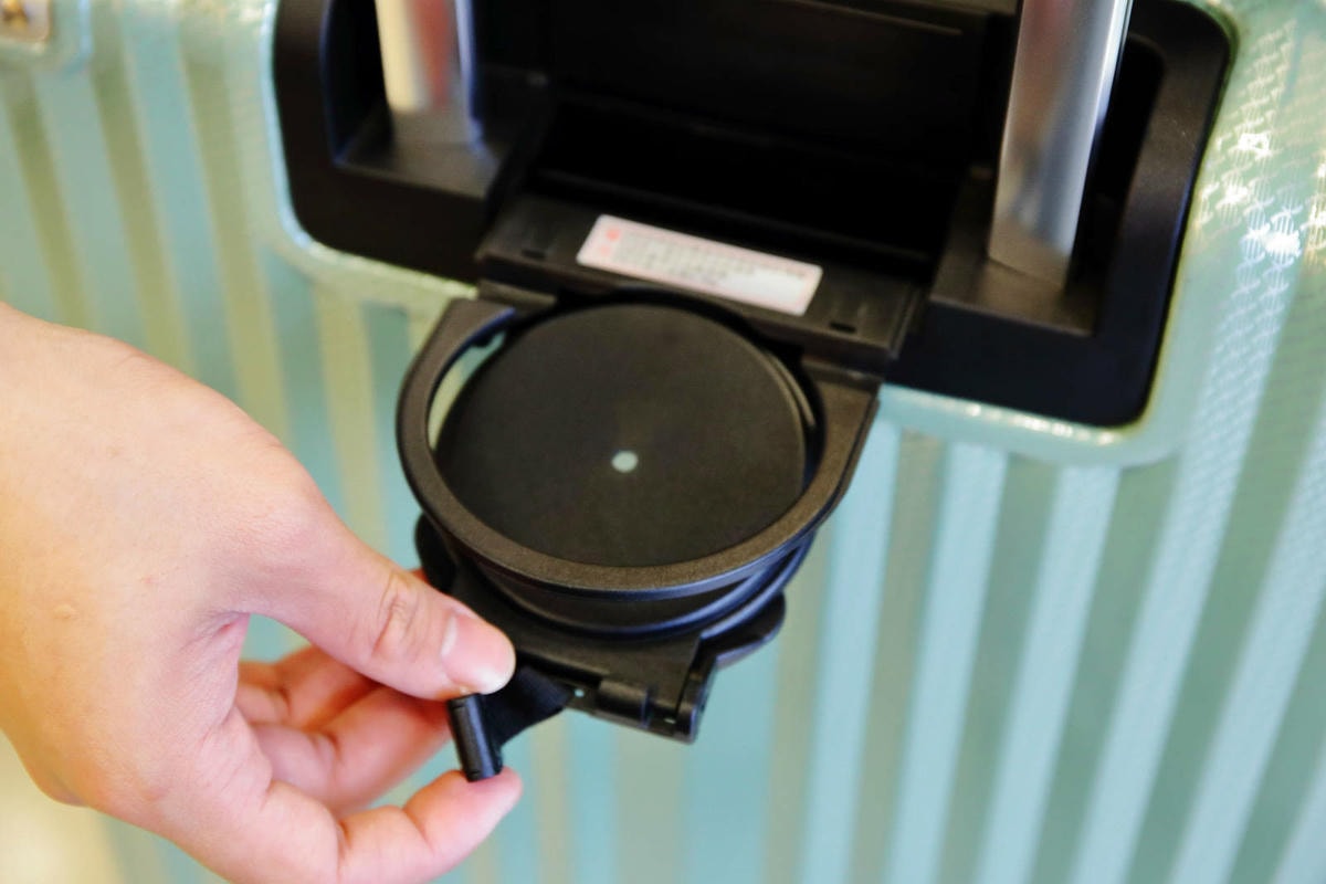 桃園行李箱推薦!黑箱作業行李箱維修/零售專賣店,28吋鋁框大