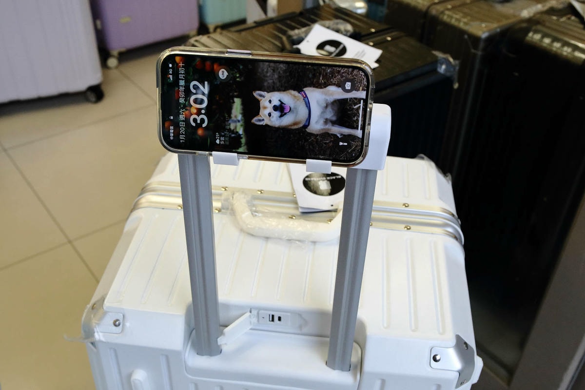 桃園行李箱推薦!黑箱作業行李箱維修/零售專賣店,28吋鋁框大