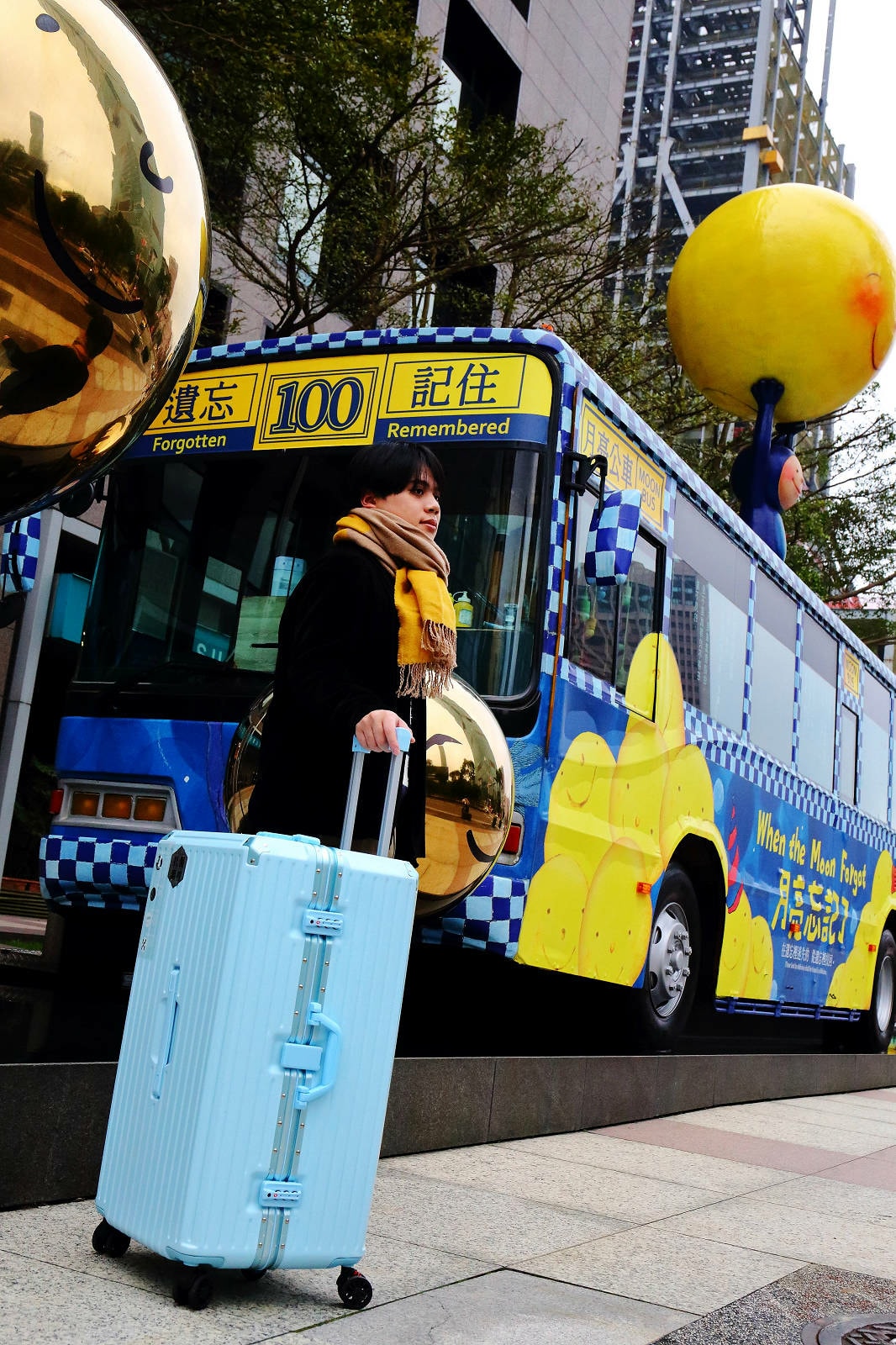 桃園行李箱推薦!黑箱作業行李箱維修/零售專賣店,28吋鋁框大