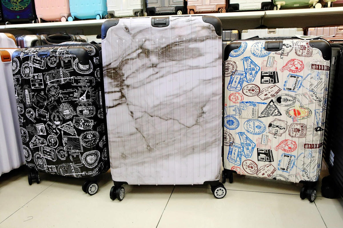 桃園行李箱推薦!黑箱作業行李箱維修/零售專賣店,28吋鋁框大