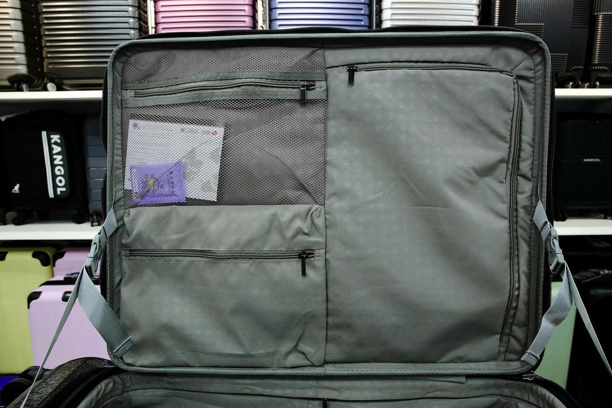 桃園行李箱推薦!黑箱作業行李箱維修/零售專賣店,28吋鋁框大