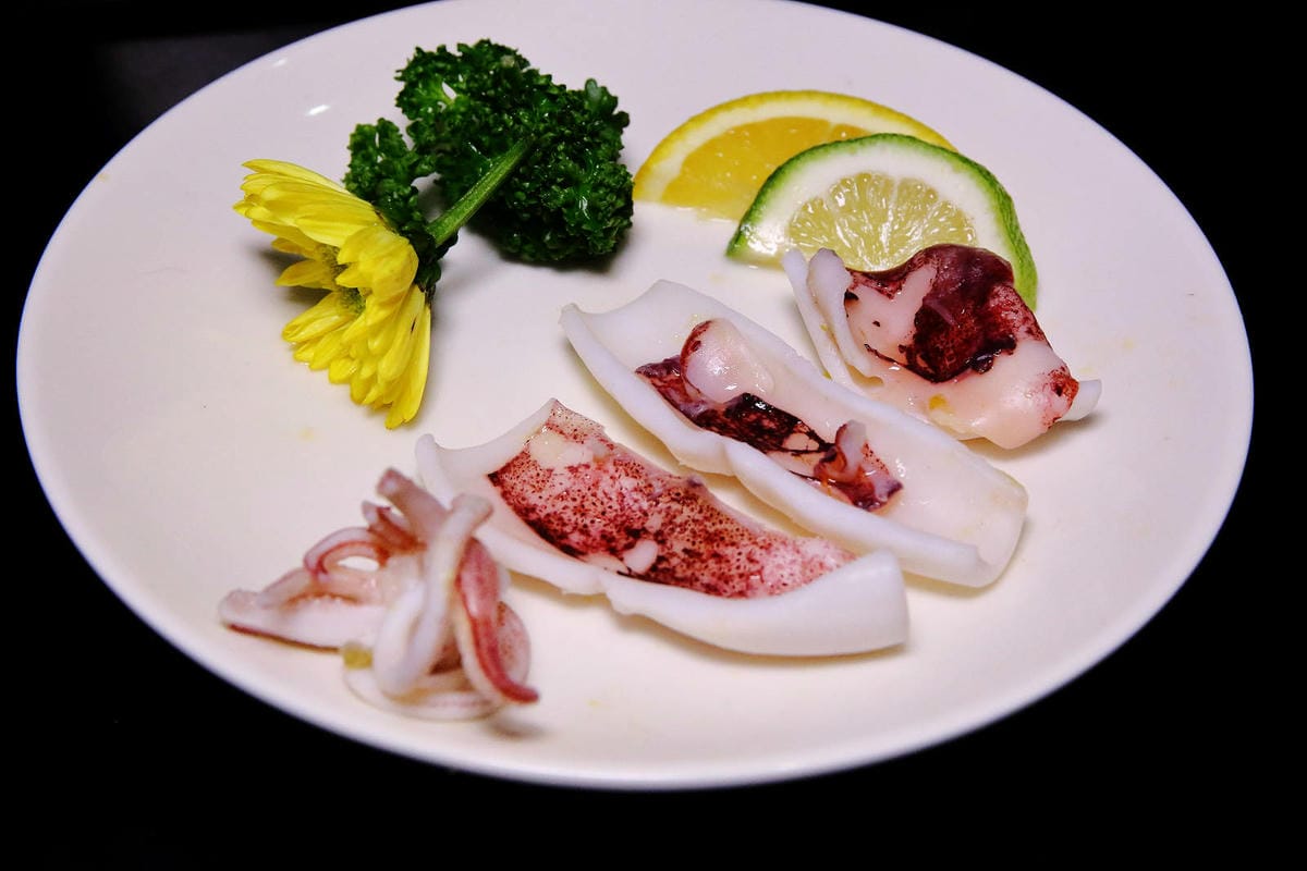 新竹火鍋推薦，浮誇系火鍋「六野鴛鴦鍋物」新開幕！頂級海鮮船水