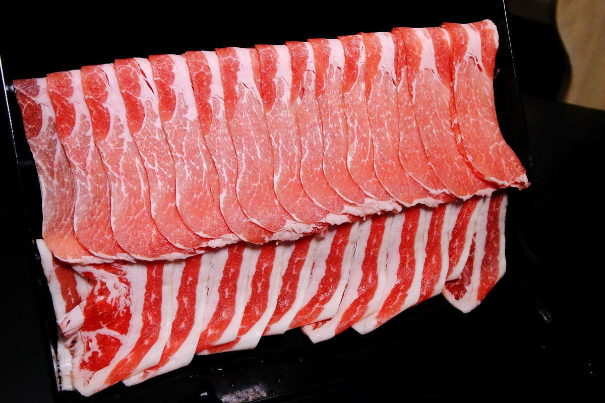 新竹火鍋推薦，浮誇系火鍋「六野鴛鴦鍋物」新開幕！頂級海鮮船水