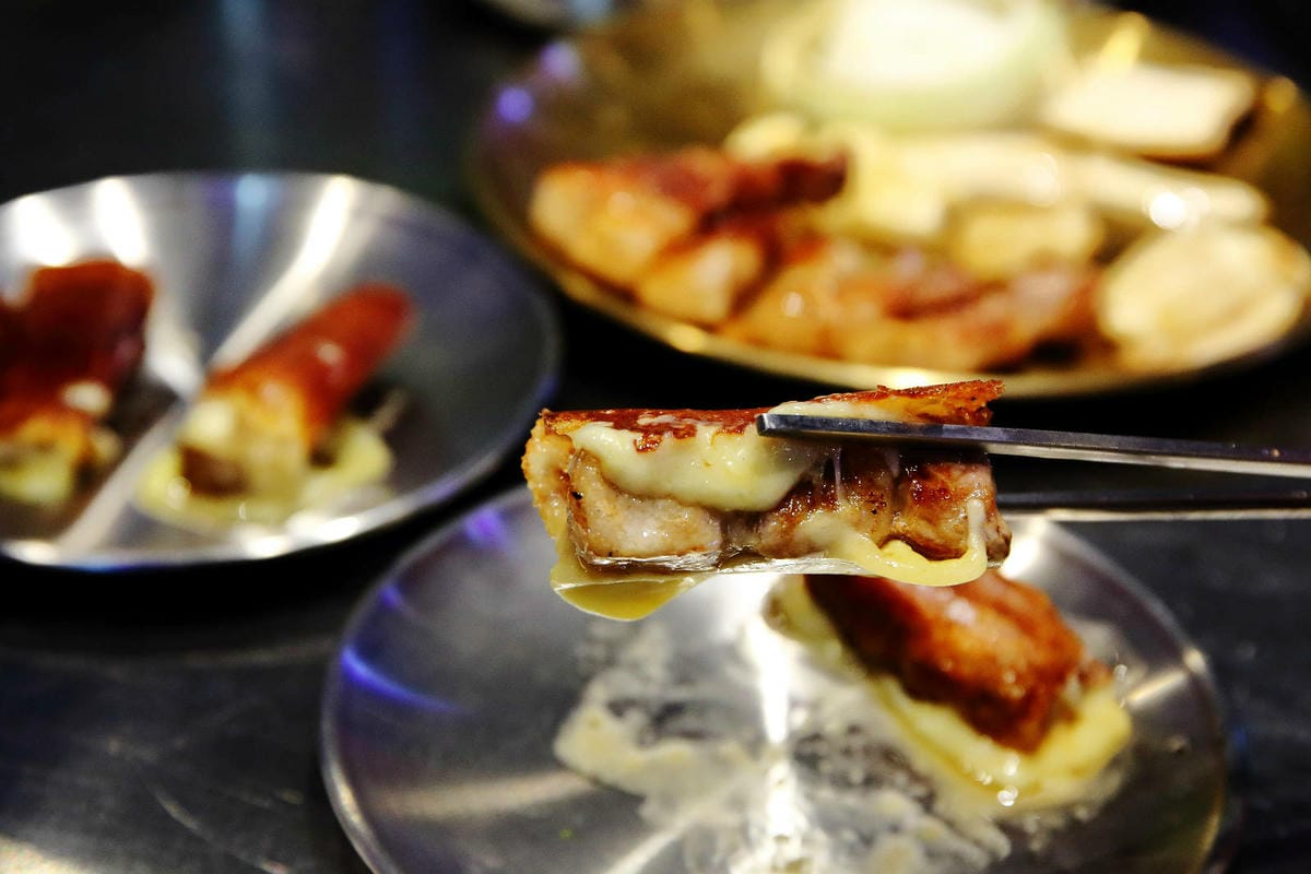 王品全新韓式燒肉品牌，金咕韓式原塊烤肉插旗西門町！主打豬五花