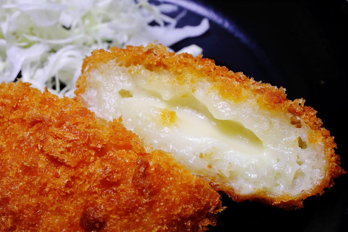 京厚屋-台中一中店，一中商圈高CP值日式炸豬排定食專賣，自助