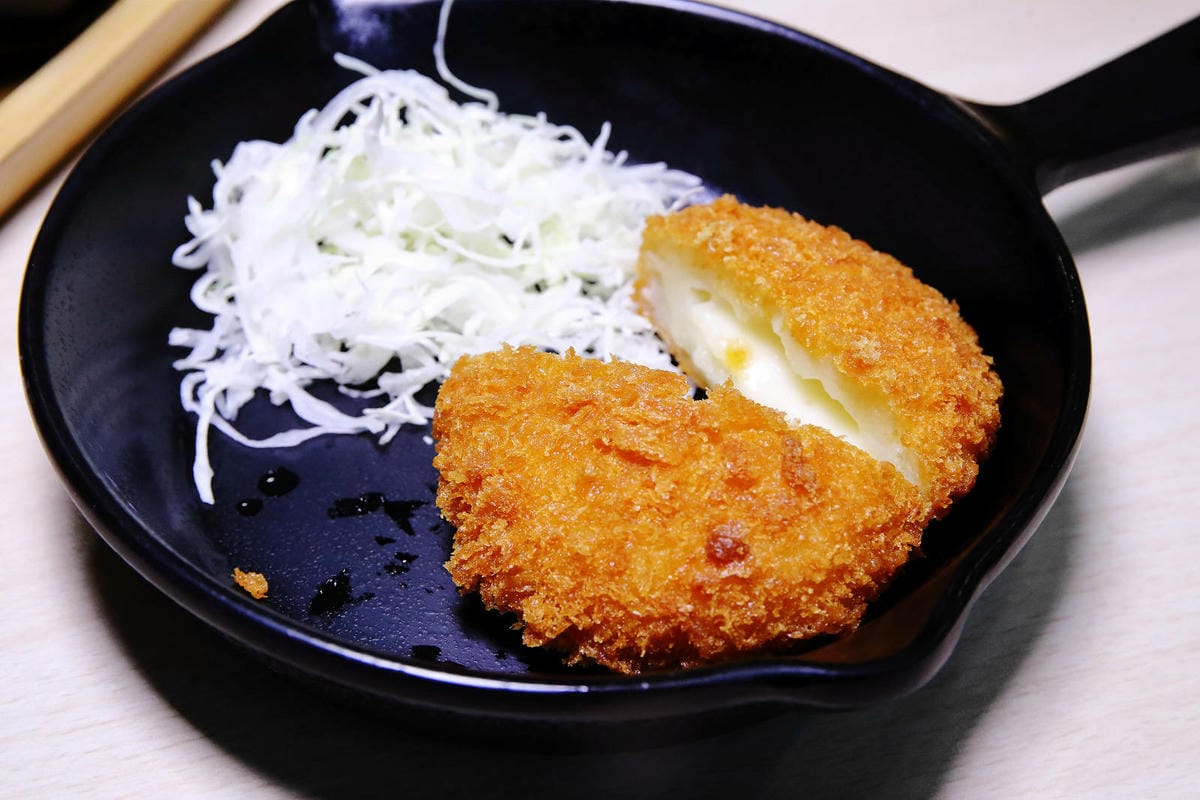 京厚屋-台中一中店，一中商圈高CP值日式炸豬排定食專賣，自助