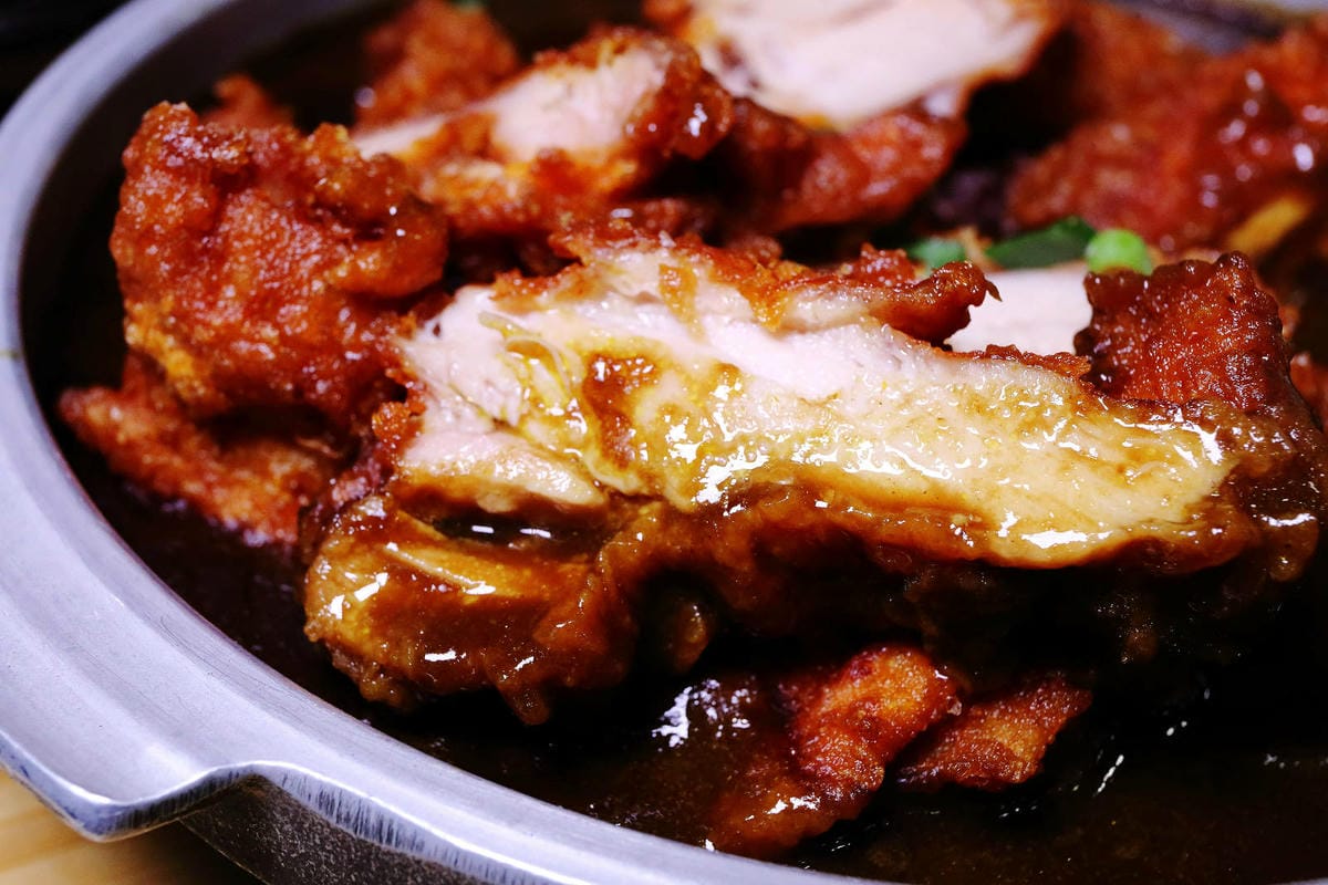 京厚屋-台中一中店，一中商圈高CP值日式炸豬排定食專賣，自助