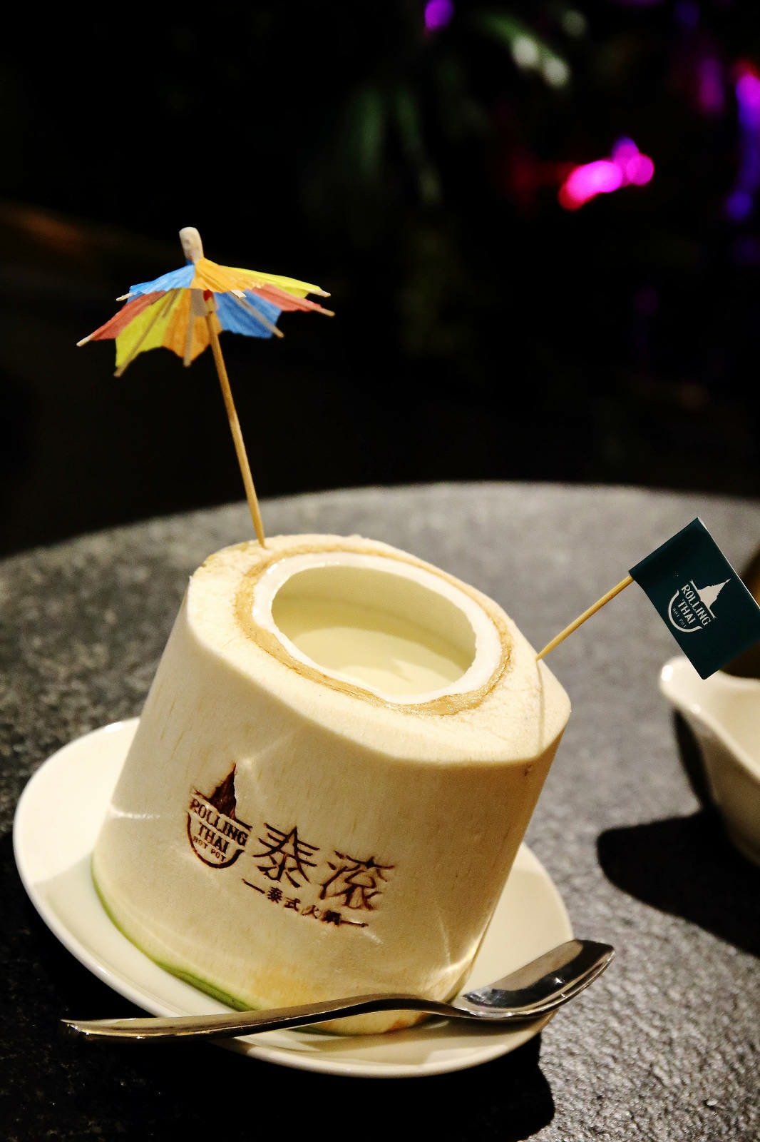 新開幕!泰滾泰式火鍋桃園店,偽出國!熱帶叢林島嶼度假風,霸氣