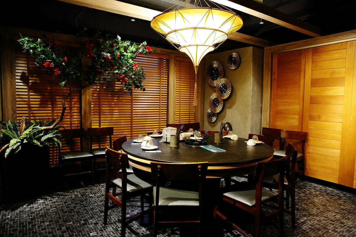 新開幕!泰滾泰式火鍋桃園店,偽出國!熱帶叢林島嶼度假風,霸氣