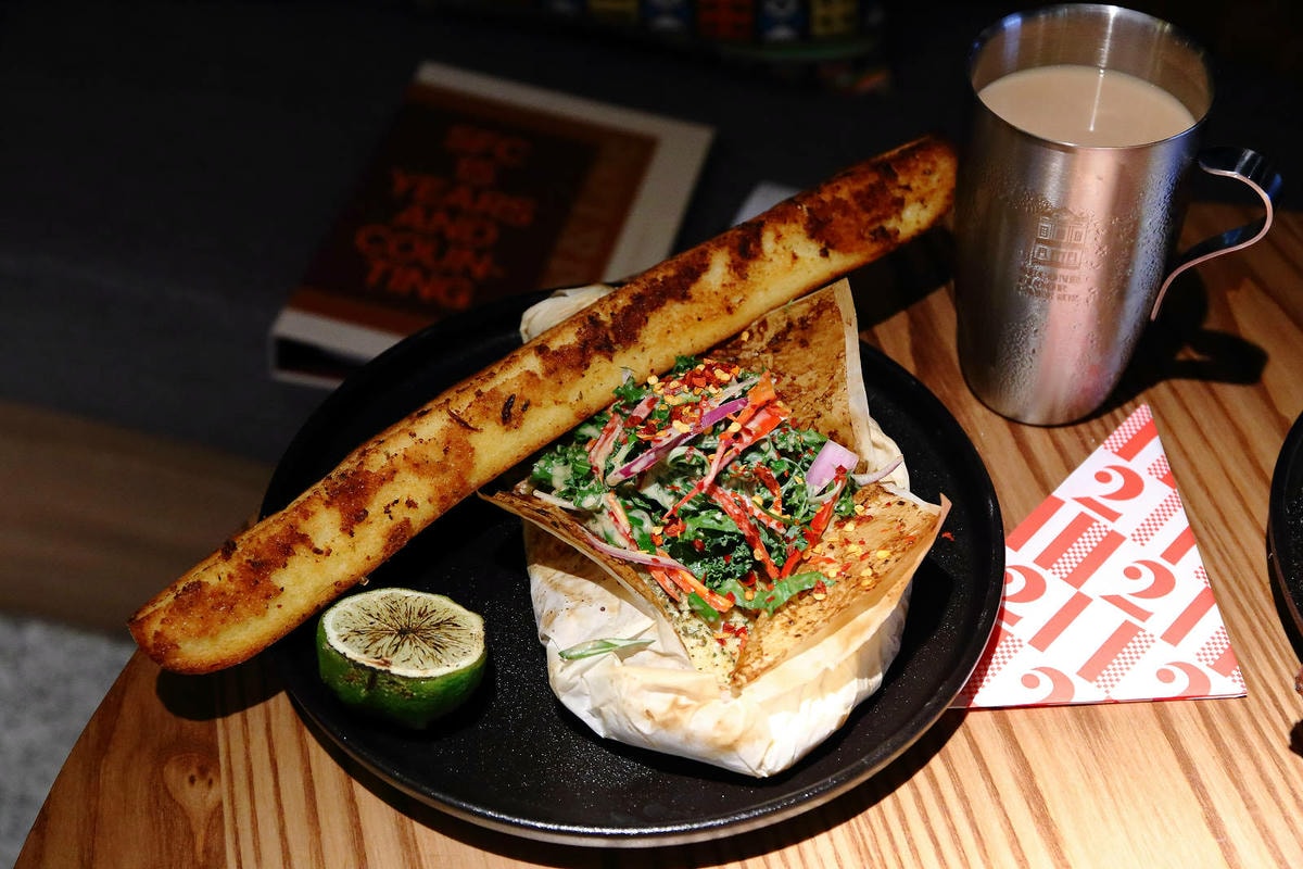 貳樓林口露營概念店新開幕!城市偽露營!在城市中也能享受享受