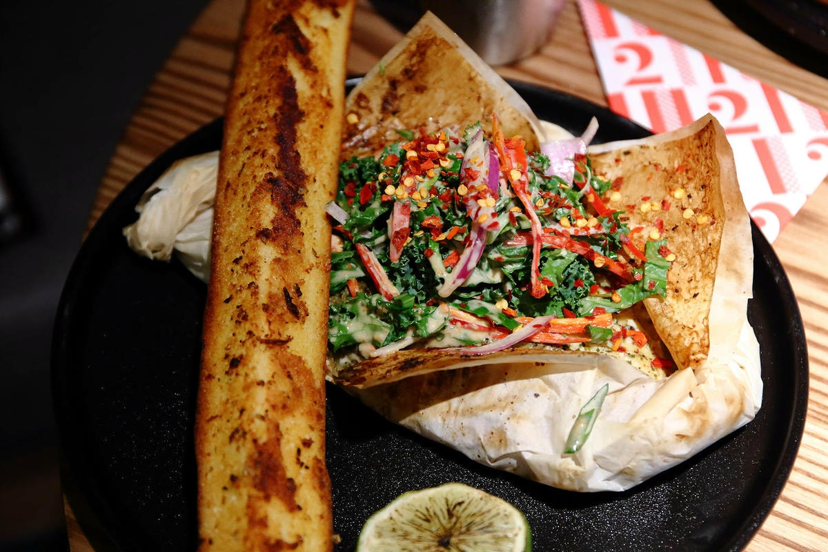 貳樓林口露營概念店新開幕!城市偽露營!在城市中也能享受享受