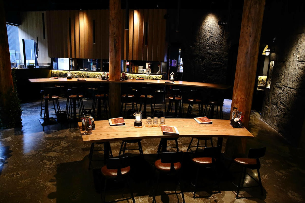 貳樓林口露營概念店新開幕!城市偽露營!在城市中也能享受享受