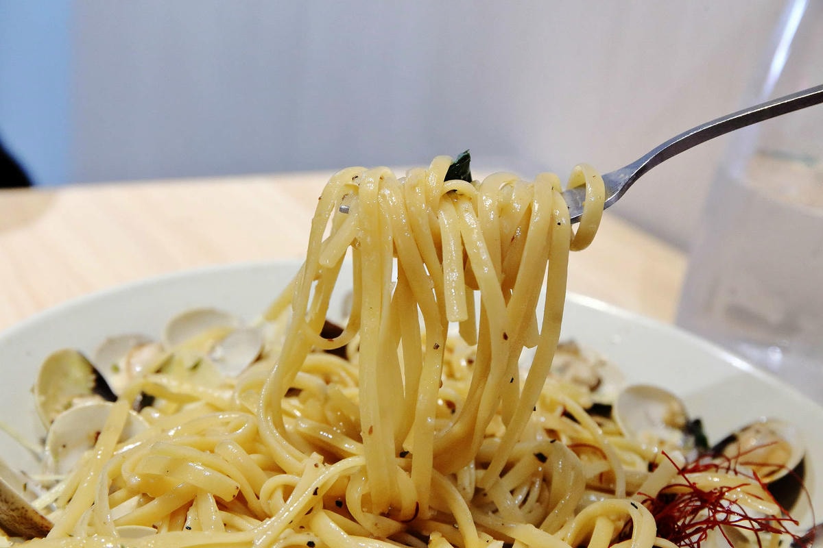 台中全新寵物餐廳開幕!瘋狂尾巴寵物遊樂園,結合了寵物餐廳、寵