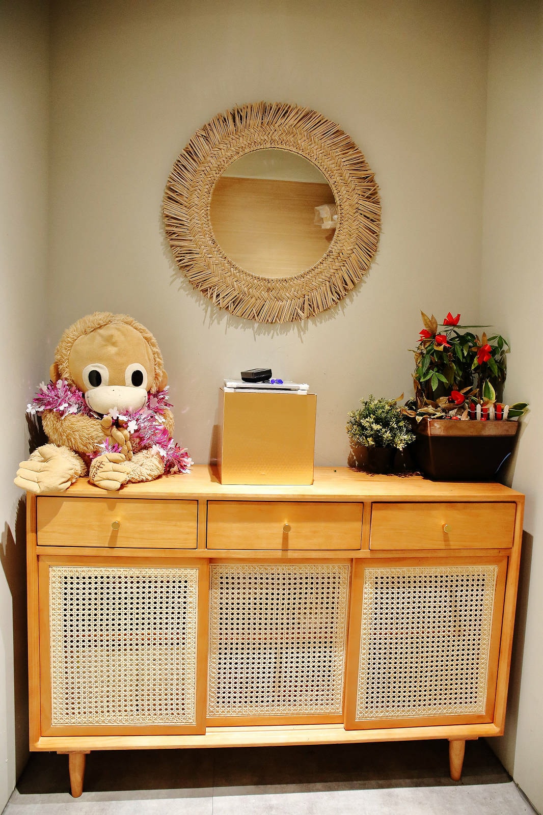 捷運中山美食推薦!一個人也能吃泰式!椰兄 PLUS台北必吃網