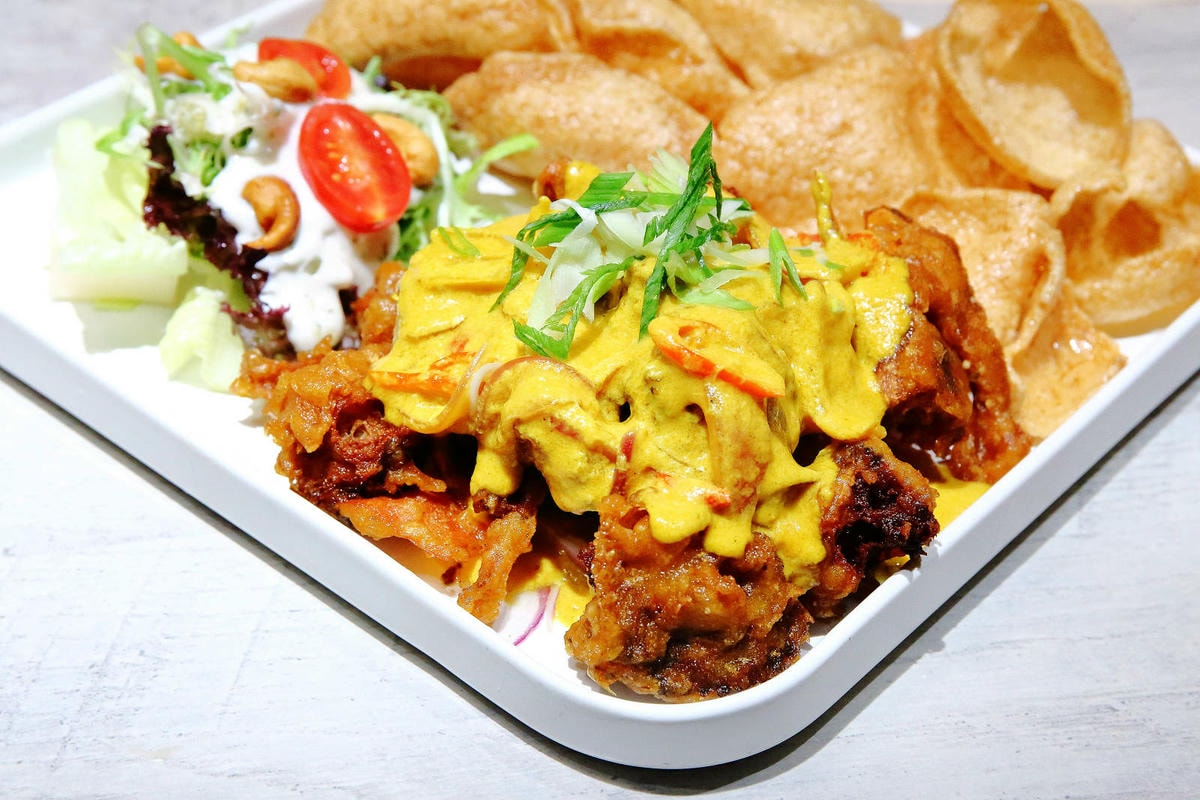 捷運中山美食推薦!一個人也能吃泰式!椰兄 PLUS台北必吃網