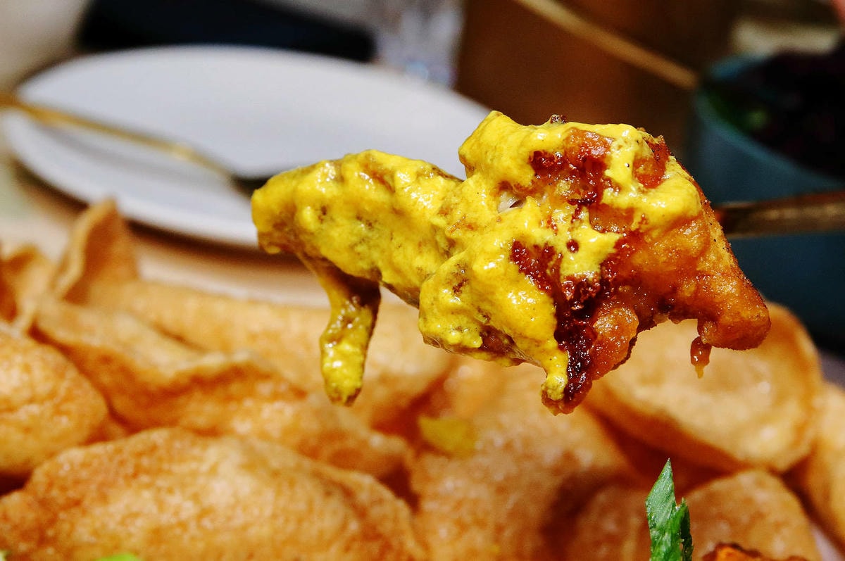 捷運中山美食推薦!一個人也能吃泰式!椰兄 PLUS台北必吃網