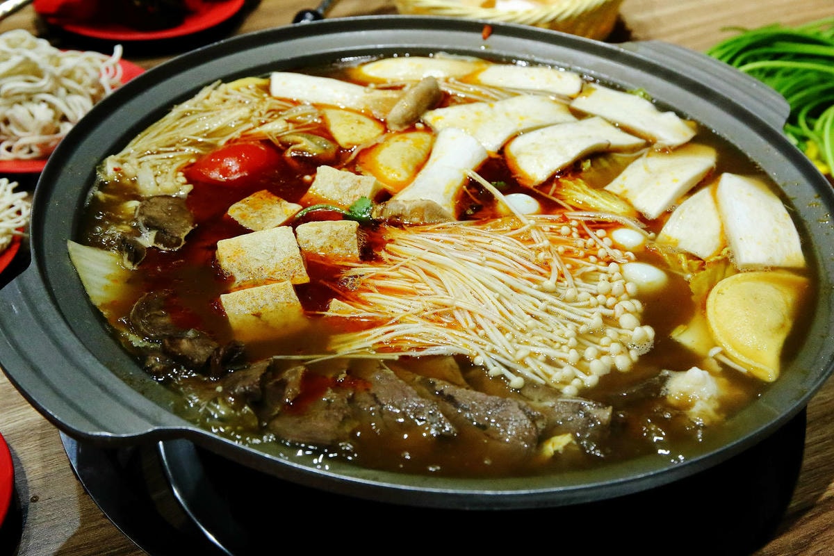 桃園牛肉火鍋推薦!滿心圓牛肉鍋,特殊牛肉口味湯頭香醇濃郁,以 桃園牛肉火鍋推薦!滿心圓牛肉鍋,特殊牛肉口味湯頭香醇濃郁,以