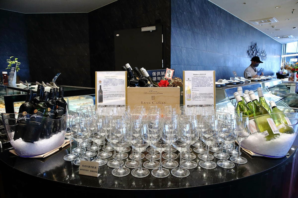 2024漢來海港甜點季，台北Buffet吃到飽推薦，坐擁18