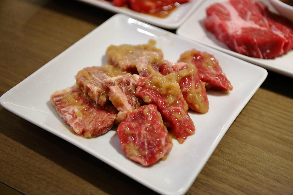 大阪必吃燒肉吃到飽,あぶりやは一つ上の焼肉食べ放題,超過80